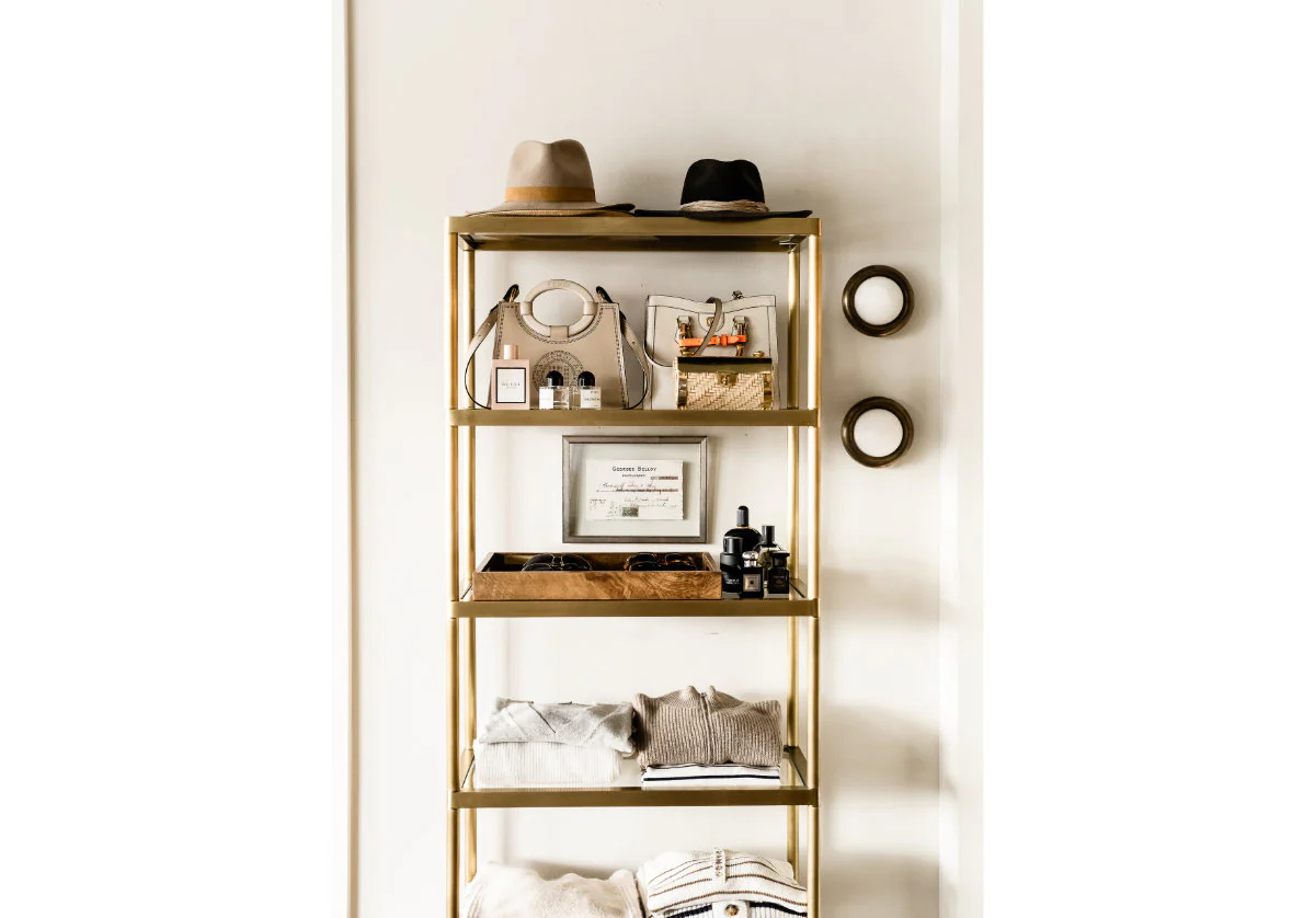 ALYS SCONCE - Image 12