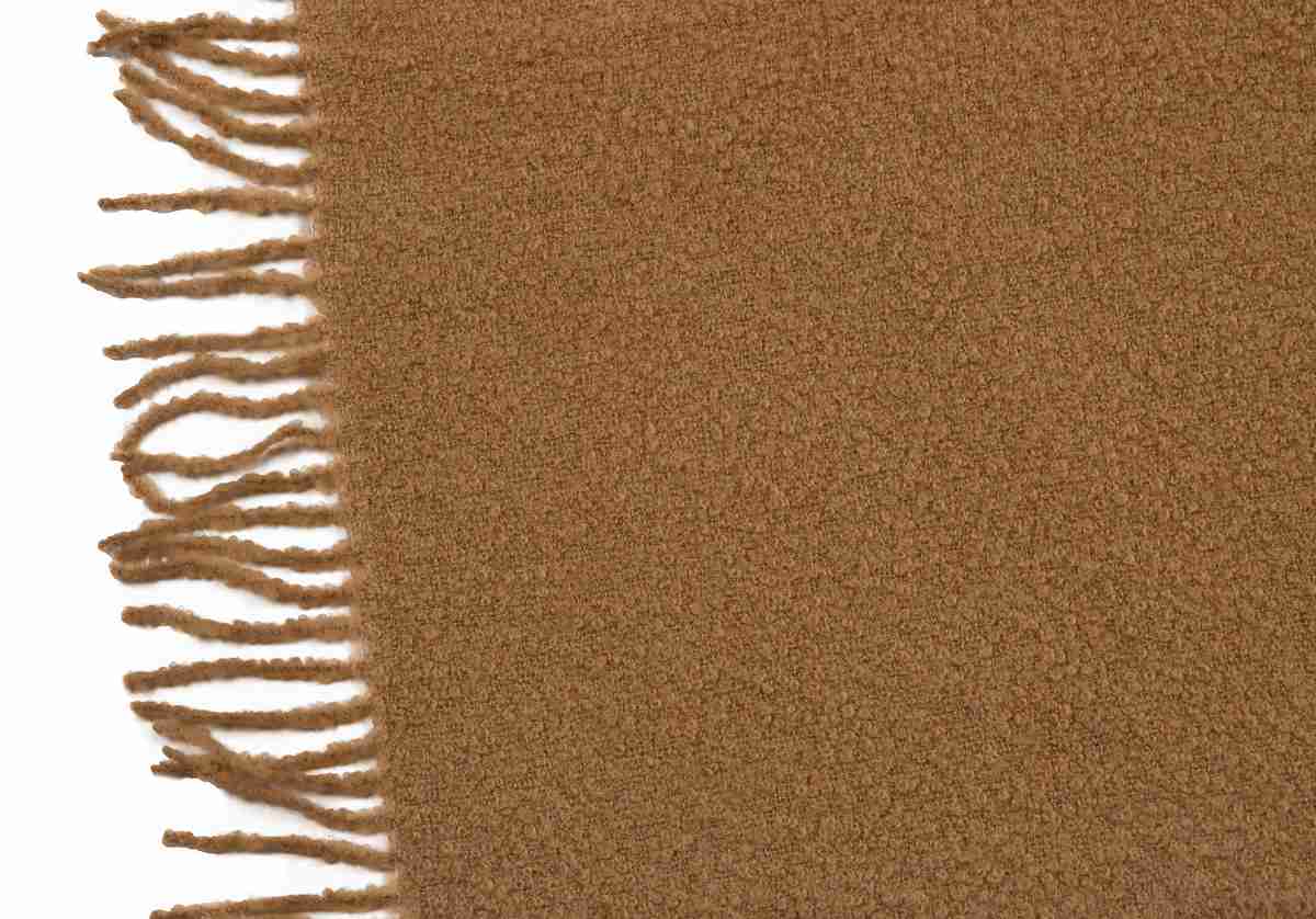 BABY ALPACA BOUCLE THROW - Image 4