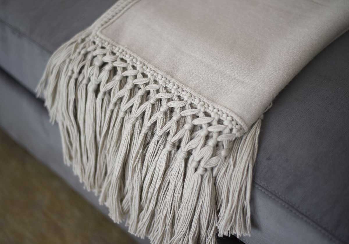 BABY ALPACA THROW - Image 6
