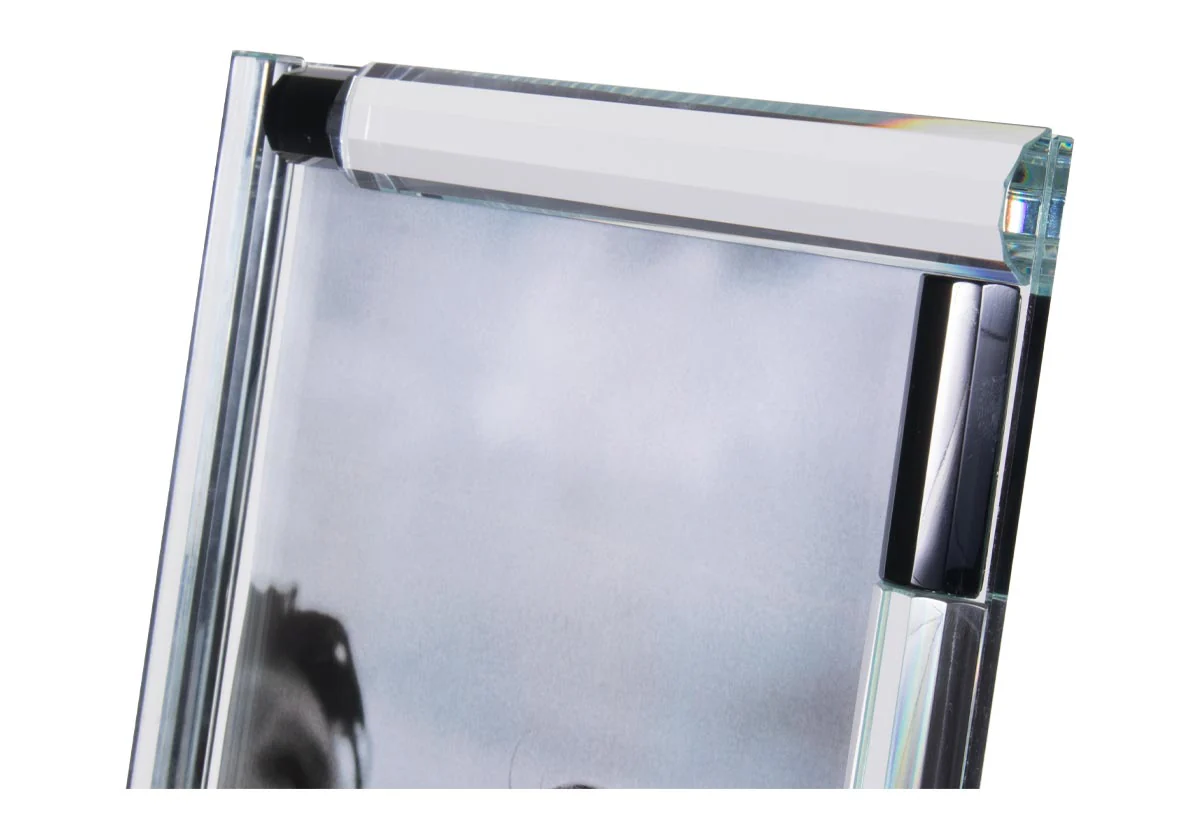 BLACK AND CRYSTAL FRAME - Image 9
