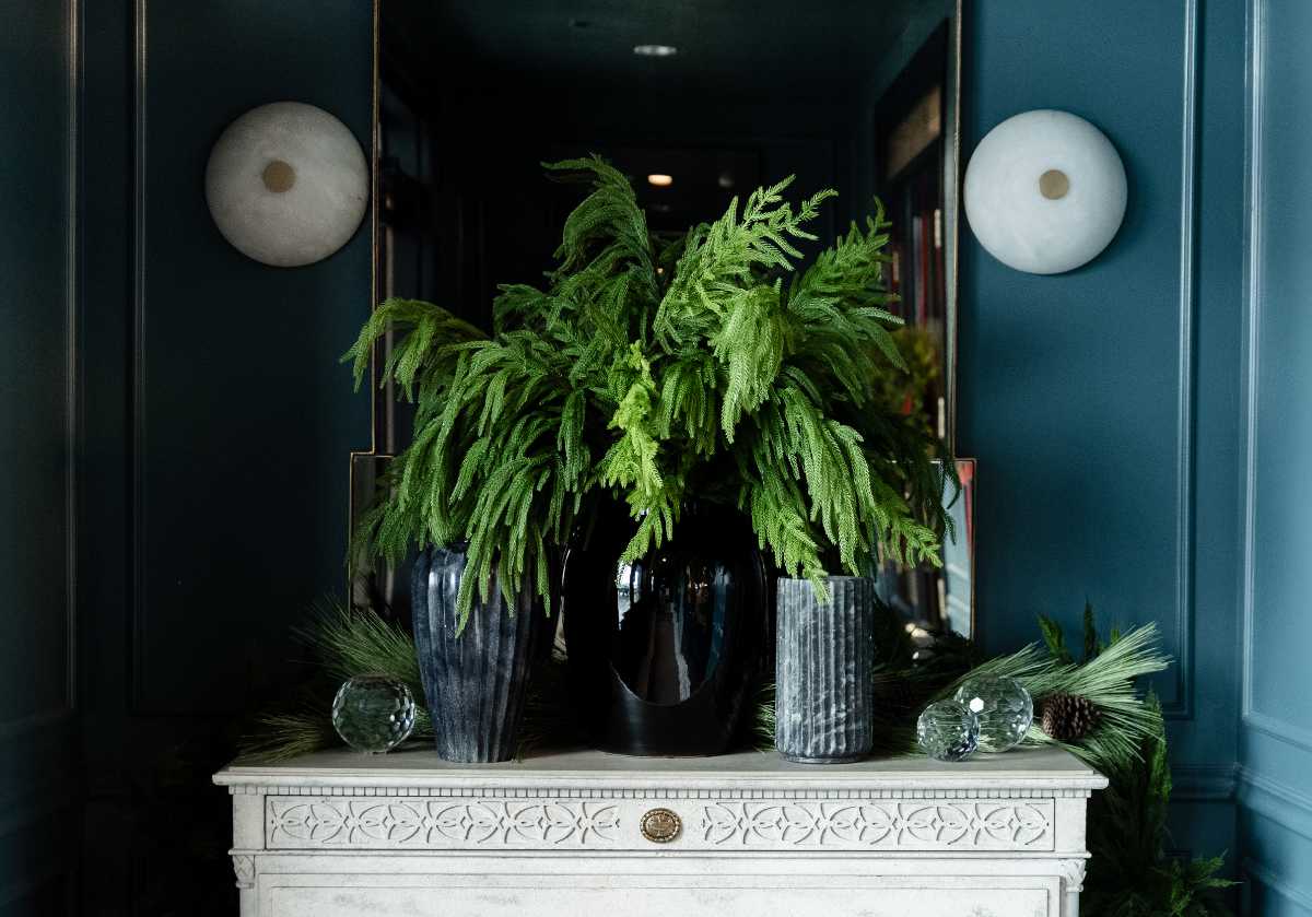LARGE VASE | Black - Image 7