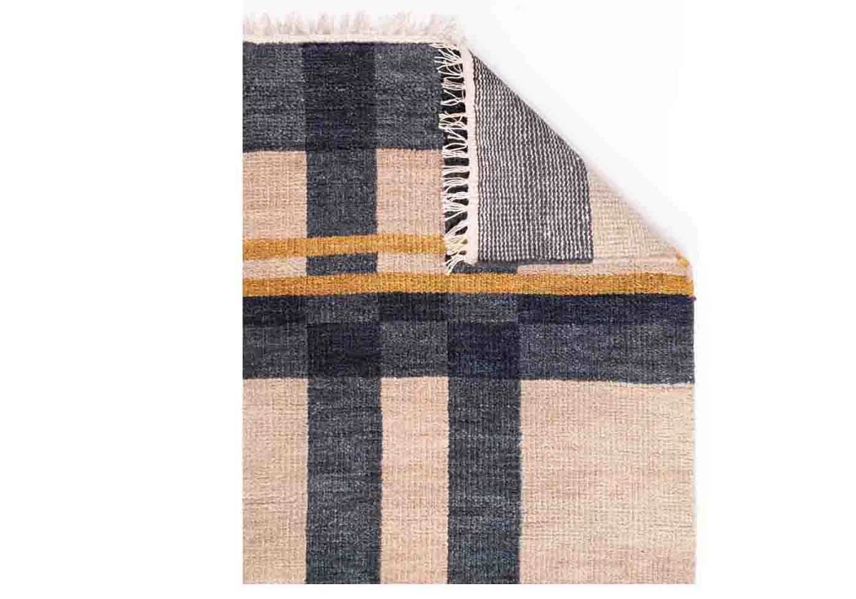 FINN PLAID RUG - Image 3