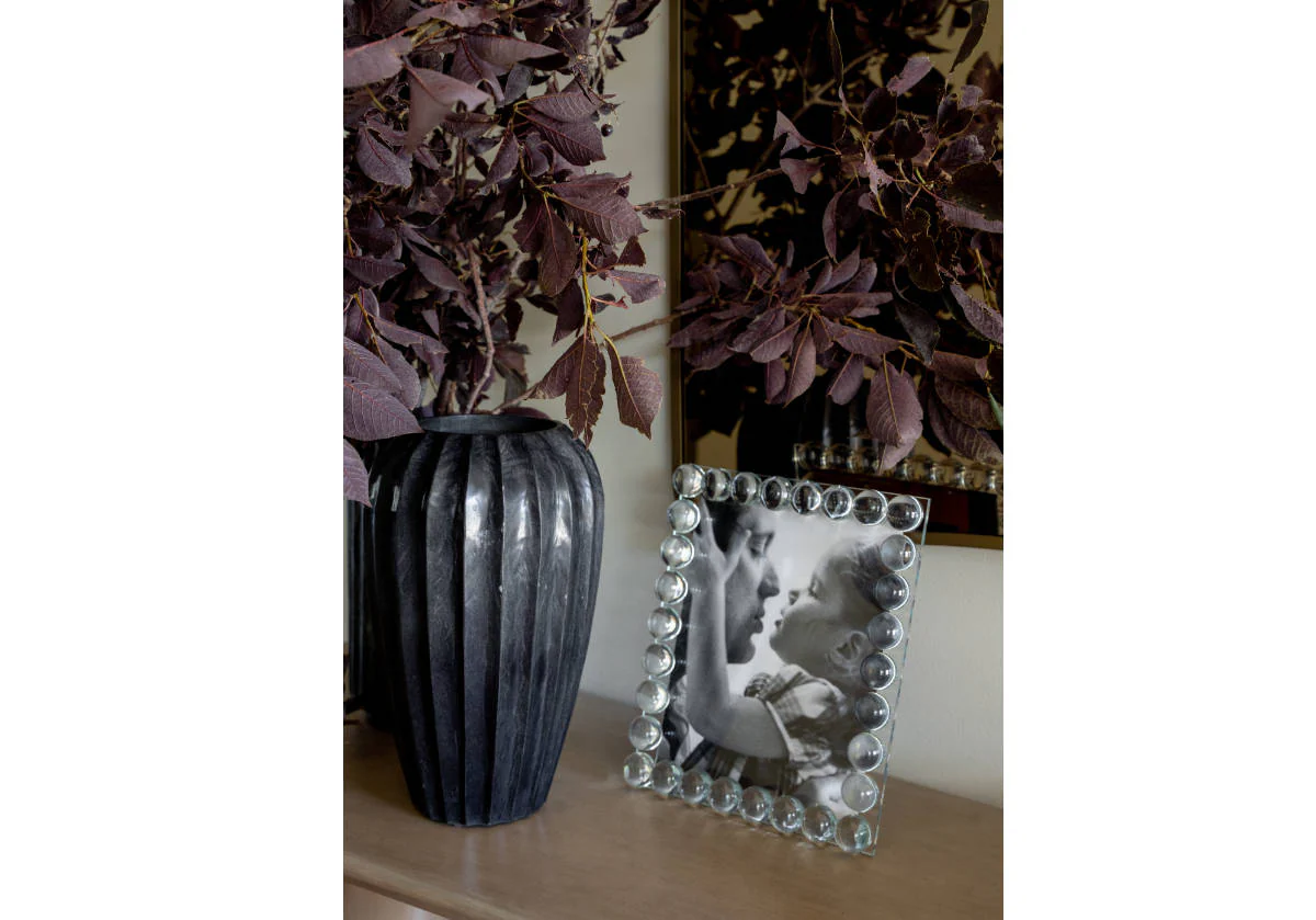 FLORA MARBLE VASE | Black - Image 2