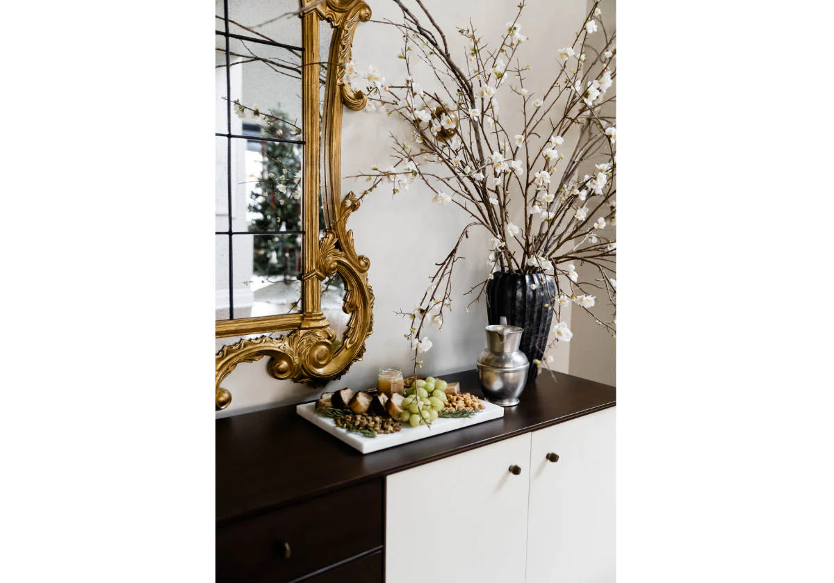 FLORA MARBLE VASE | Black - Image 6
