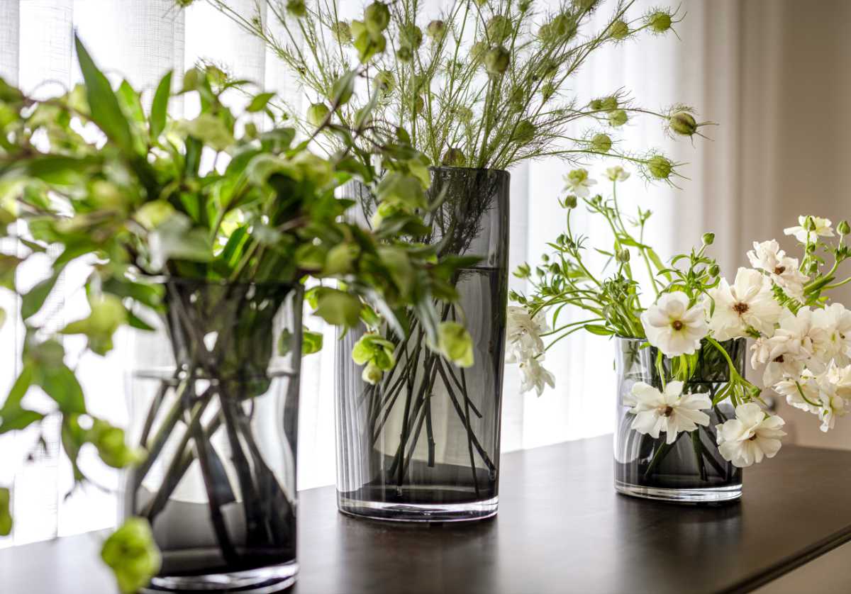 FORMA VASE | Shadow - Image 2