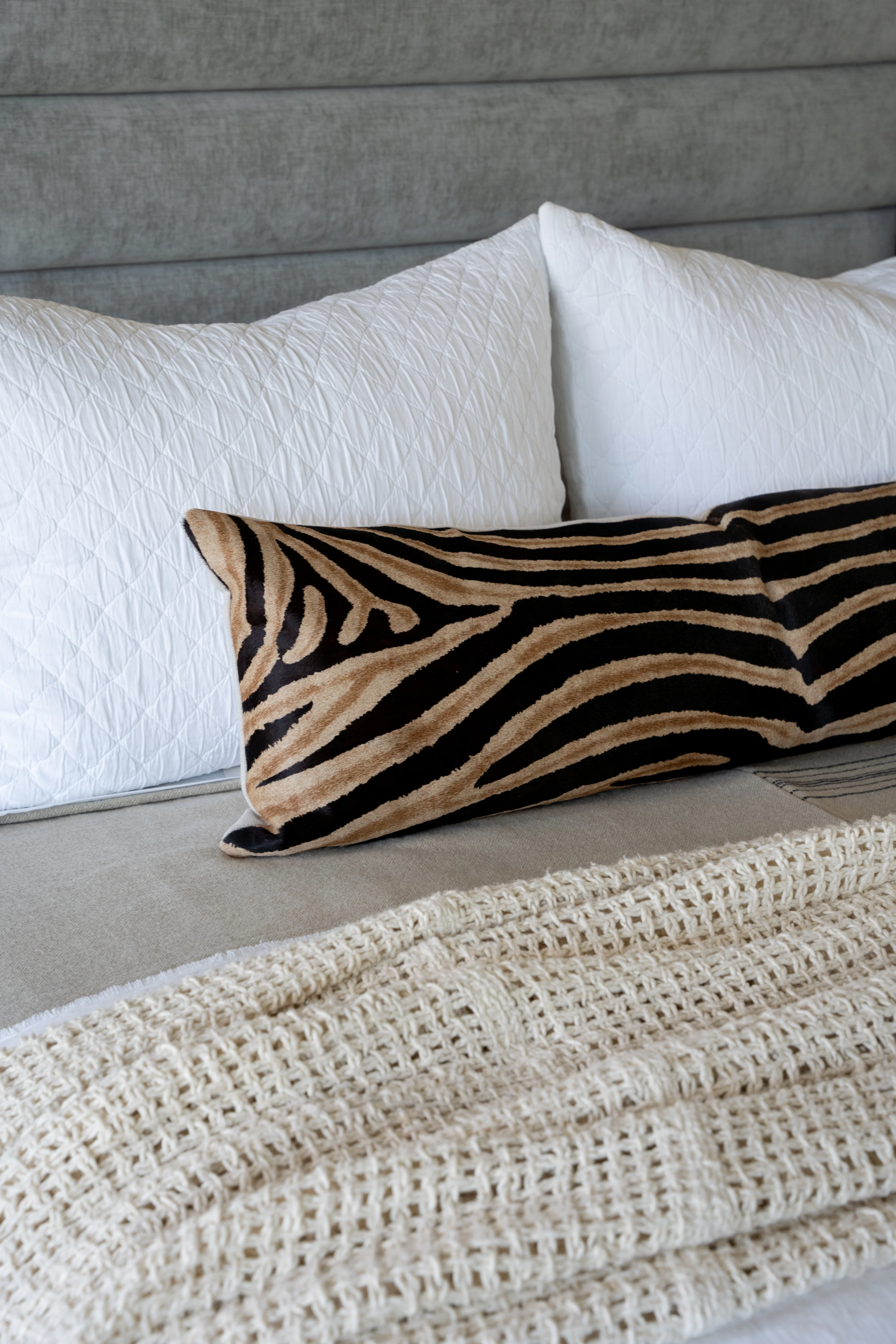 FRANKIE BED | Queen |  Contessa Dove - Image 7