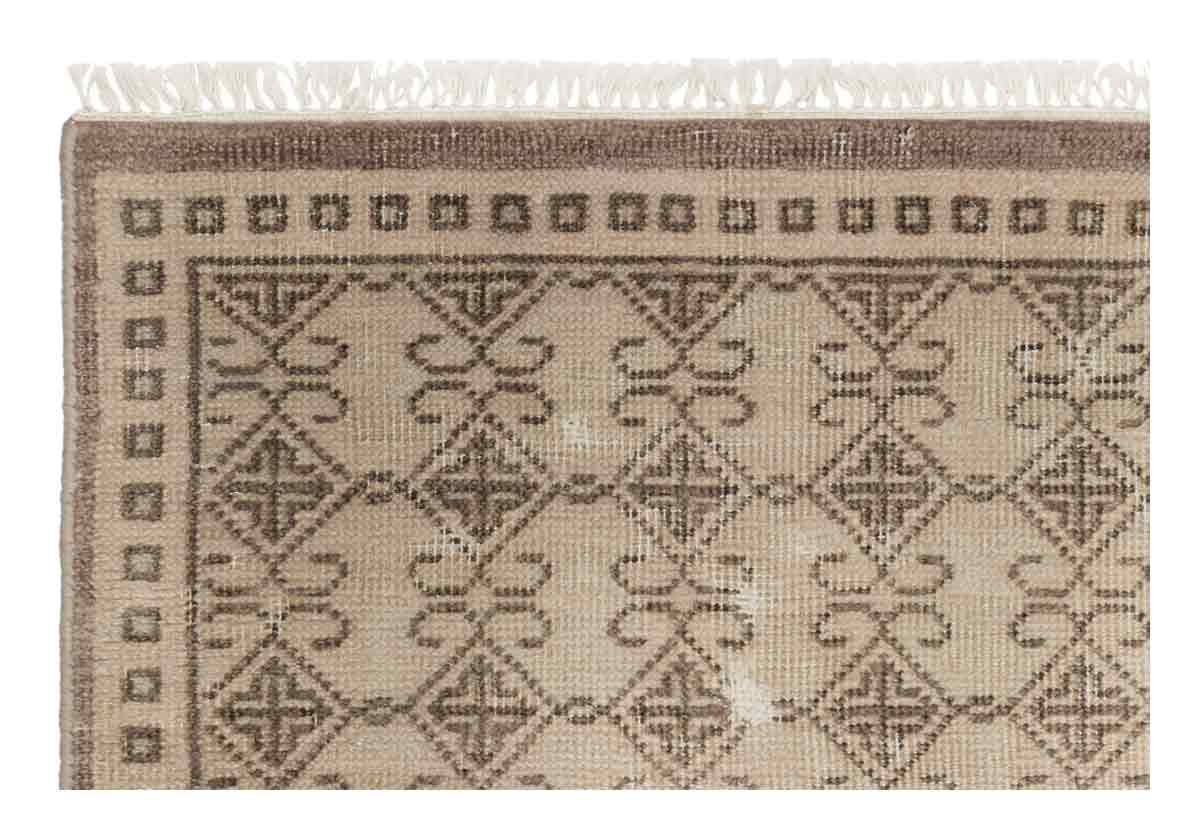 INES TABRIZ RUG - Image 3