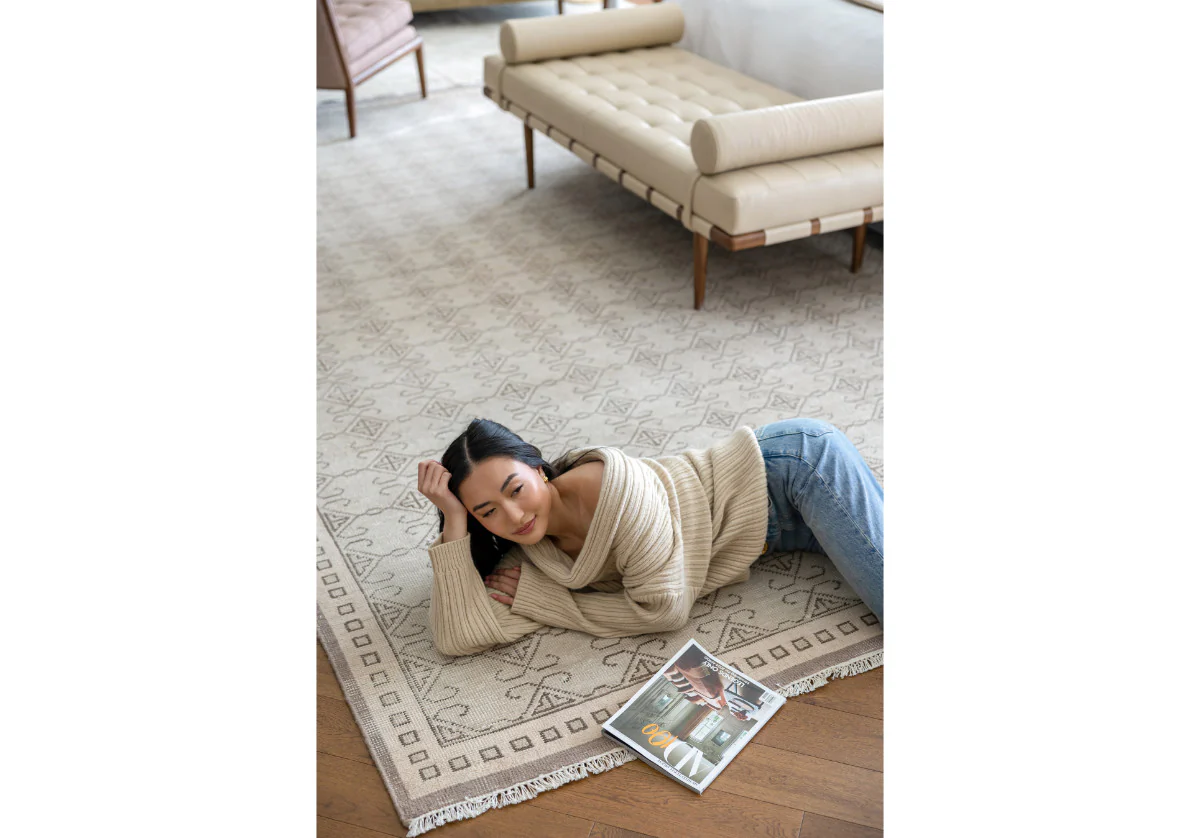 INES TABRIZ RUG - Image 7