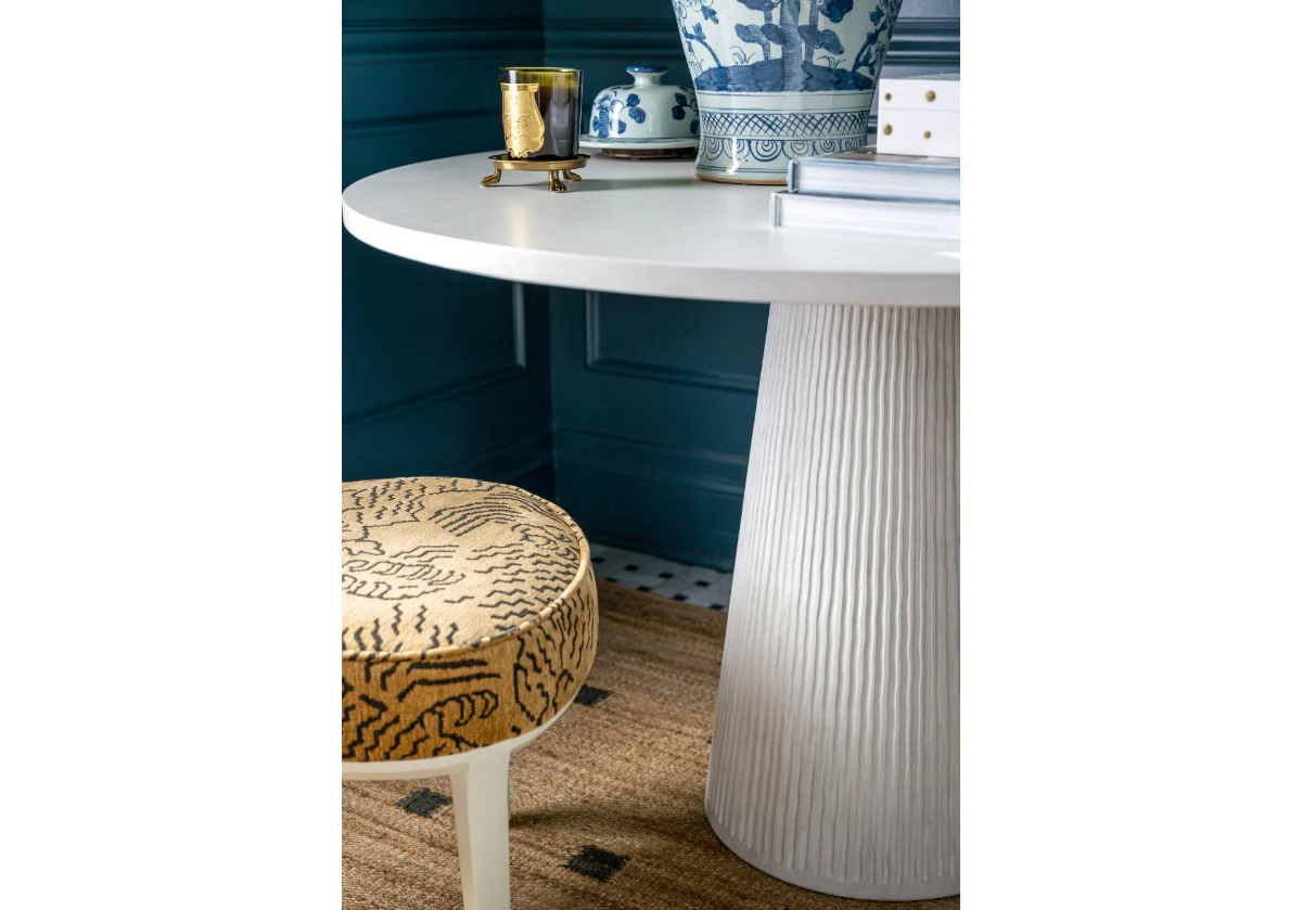 LUCCA CENTERHALL TABLE - Image 7