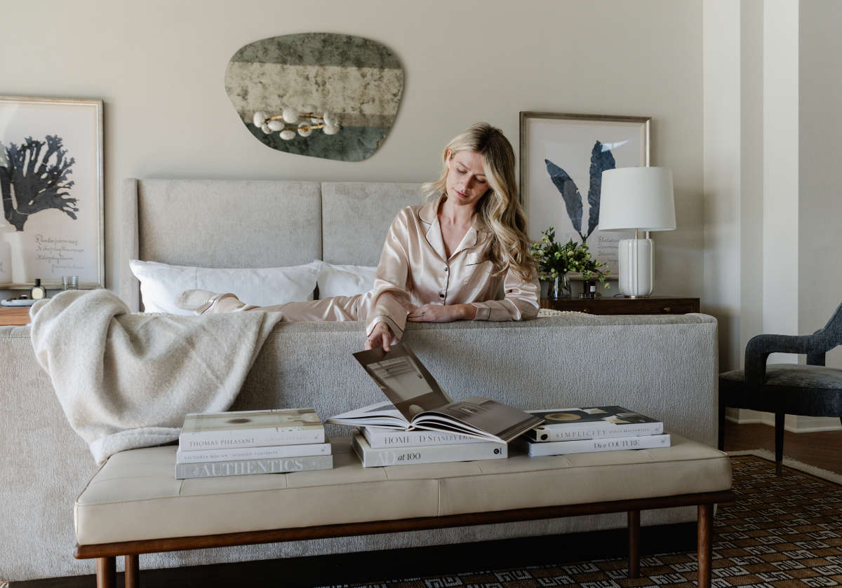 NICHOLAS BENCH - Image 15