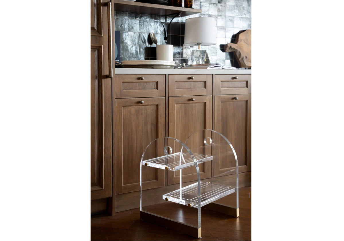 ODETTE STOOL | Lucite - Image 2