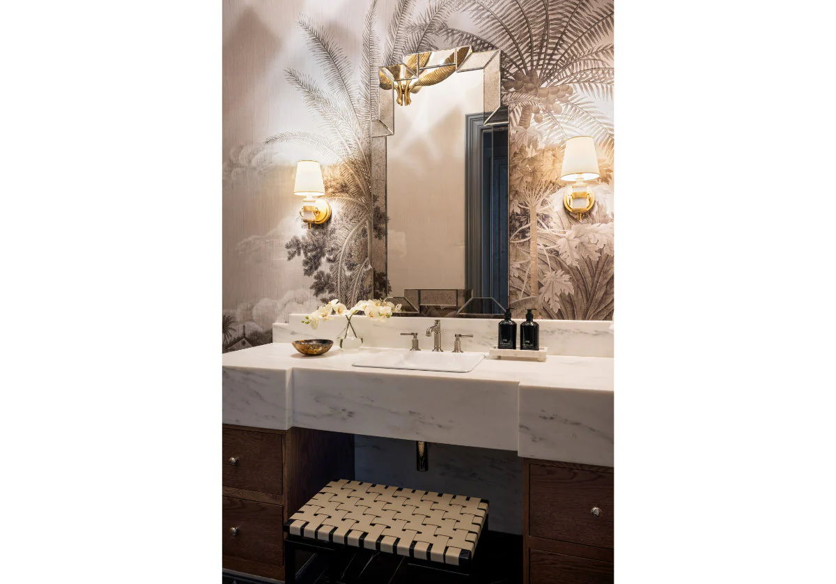 PETITE MARBLE FOOTED TRAY - Image 9