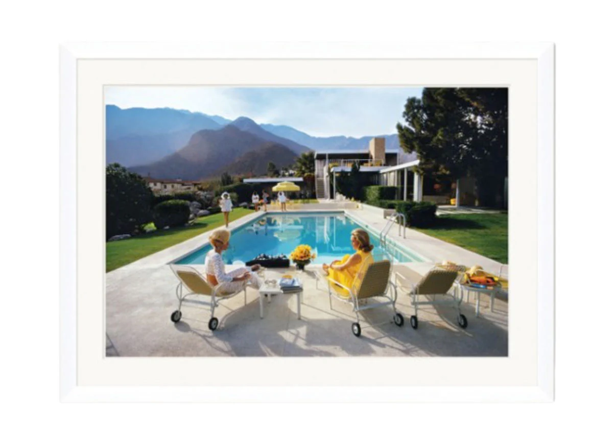 POOLSIDE GLAMOUR - Image 2