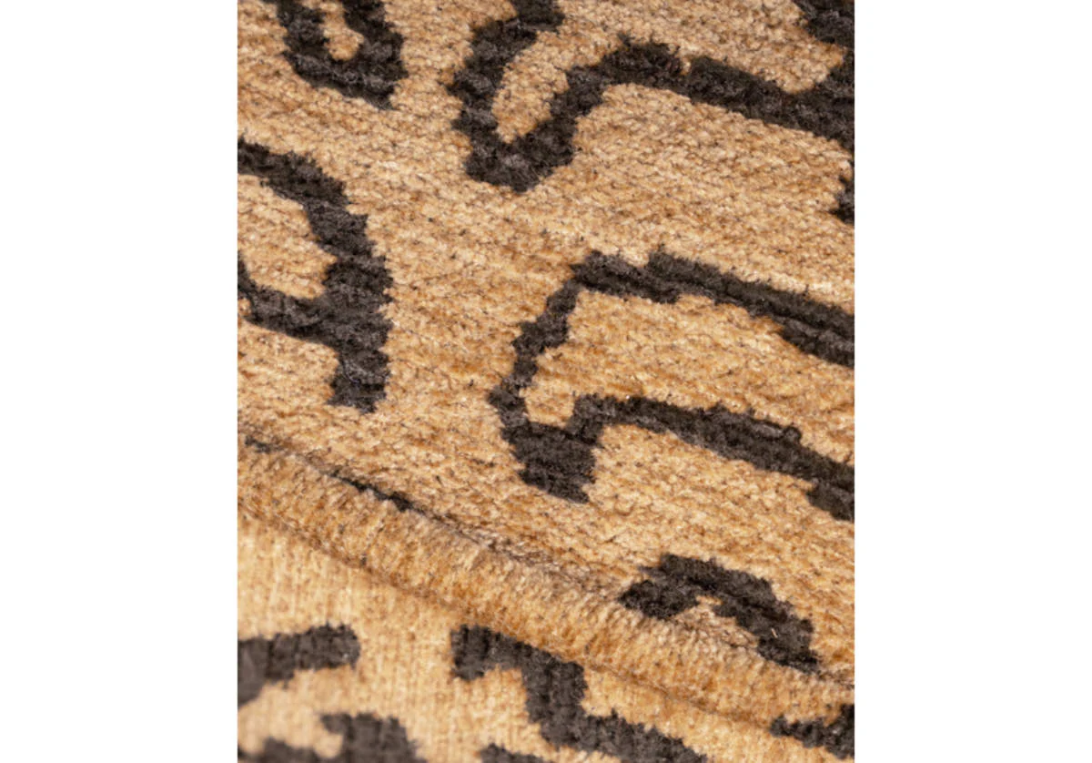 STEVIE OTTOMAN | Tiger - Image 6