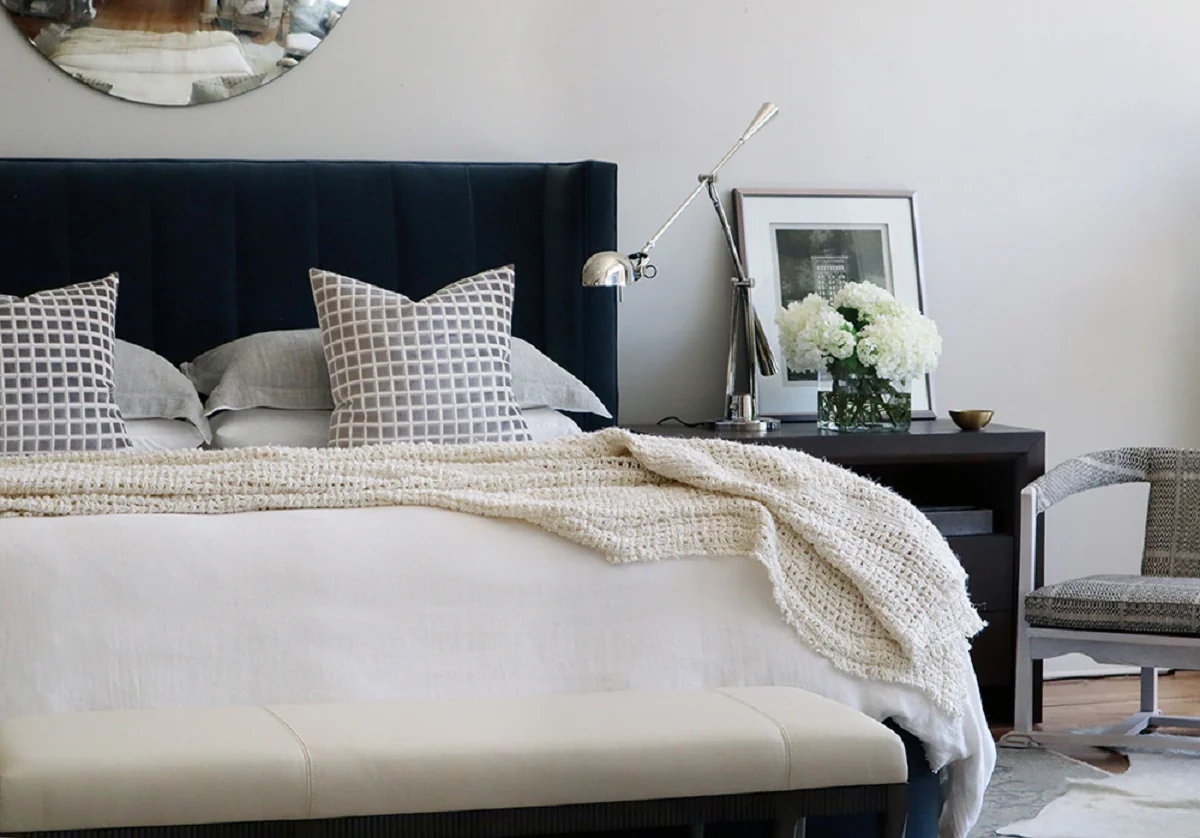 TRAWICK IVORY COVERLET - Image 4