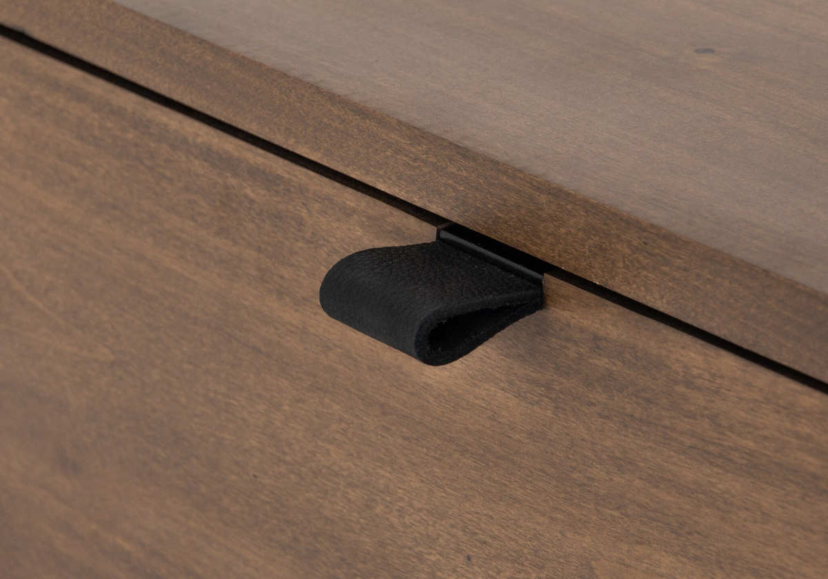 TREY 7 DRAWER DRESSER - Image 5