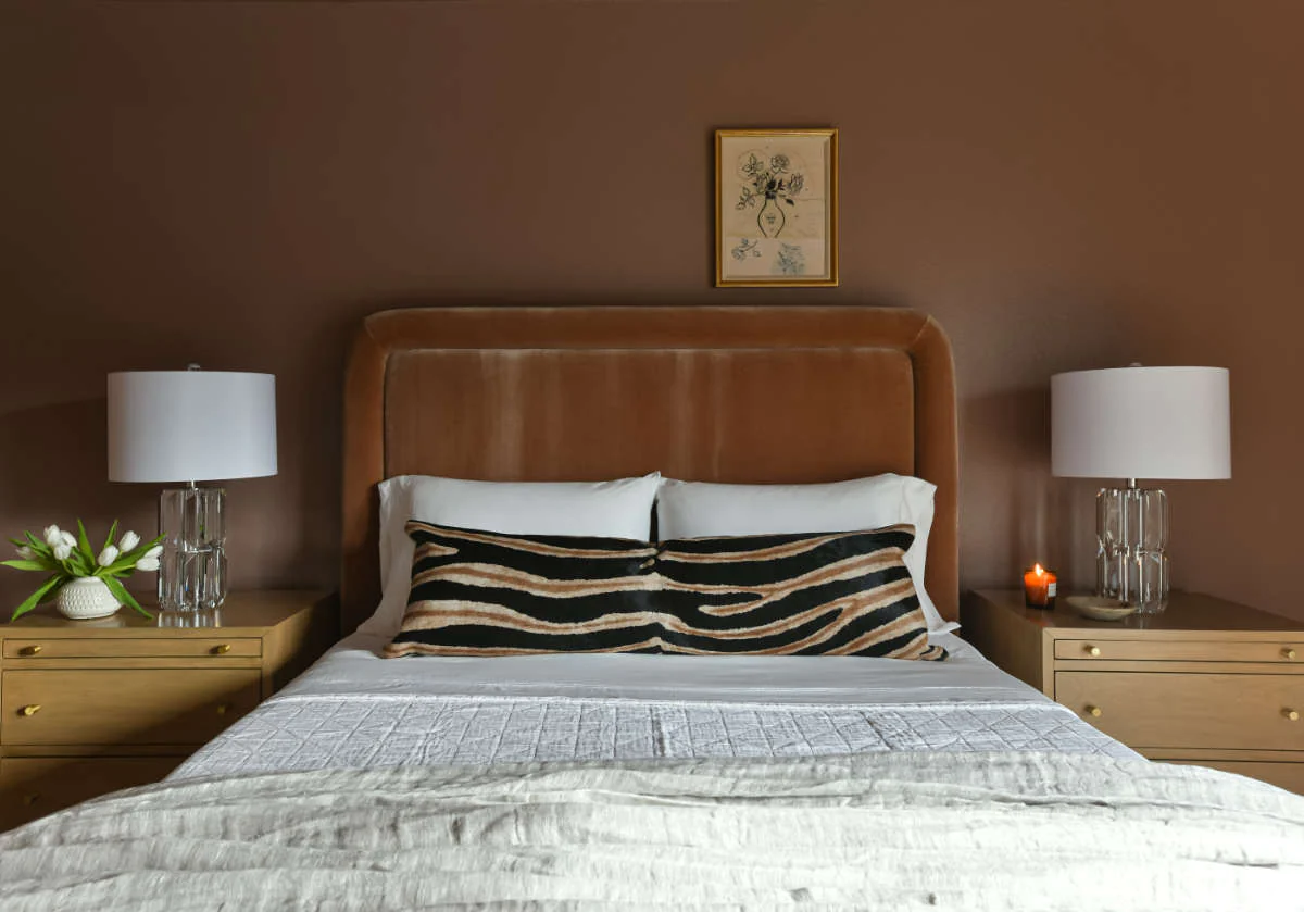 ZEBRA HIDE LUMBAR PILLOW - Image 10